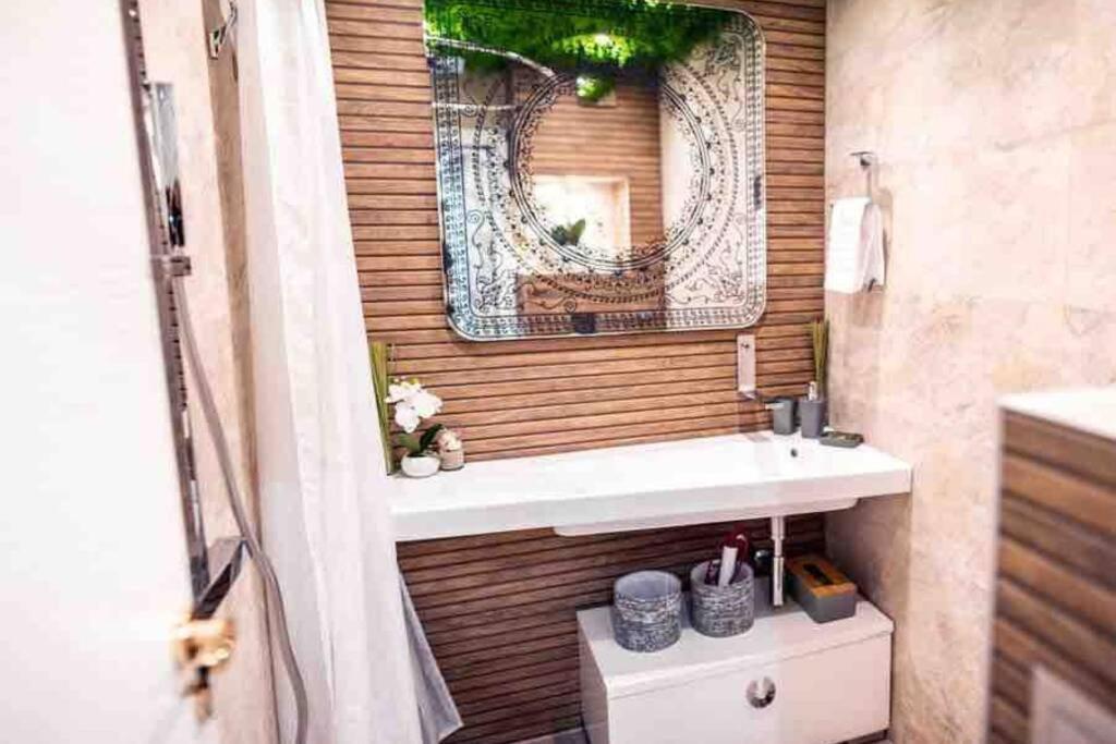 A&k Cozy Art 1